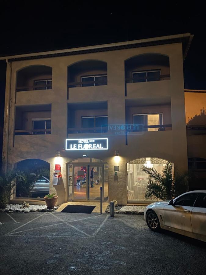Le Floreal Vence Luaran gambar